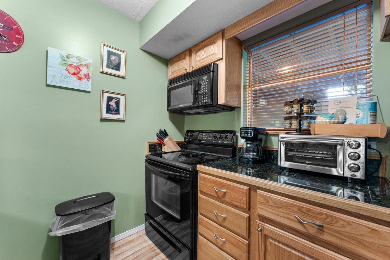 Bluffs Oasis Condo Branson Extérieur photo